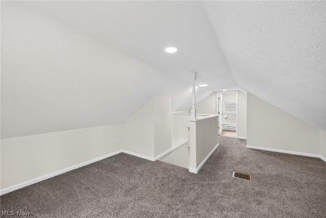 208 Sunset Road Avon Lake OH 44012