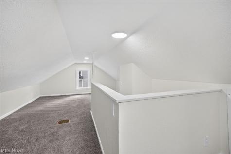 208 Sunset Road Avon Lake OH 44012