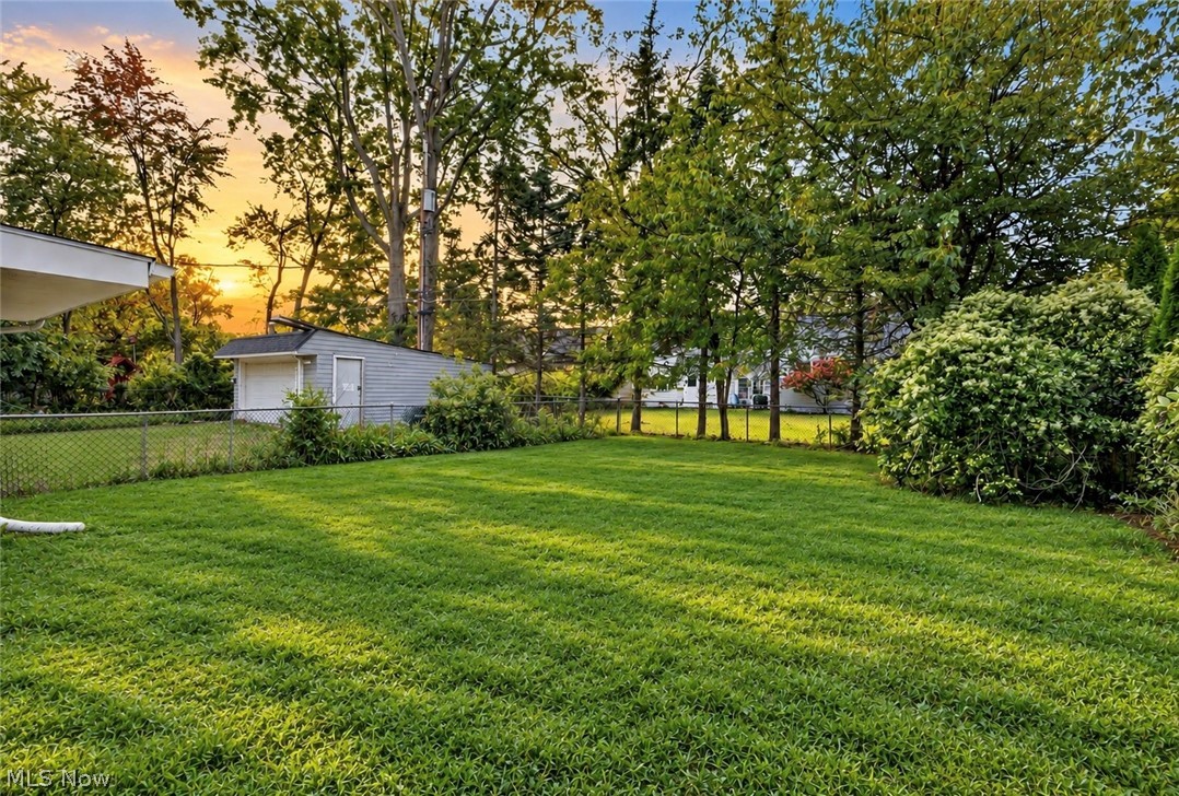 208 Sunset Road Avon Lake OH 44012