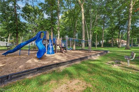 208 Sunset Road Avon Lake OH 44012