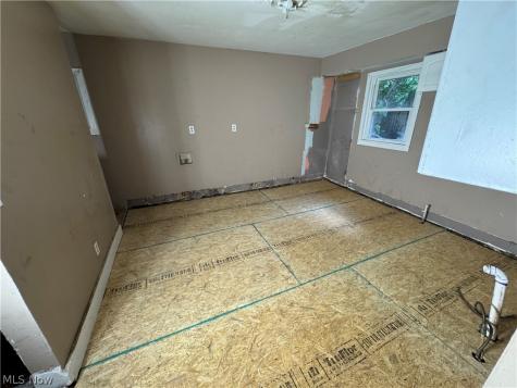 2218 Forestdale Avenue Cleveland OH 44109