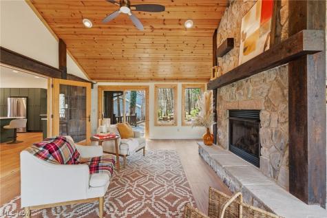 10172 Old Orchard Drive Brecksville OH 44141