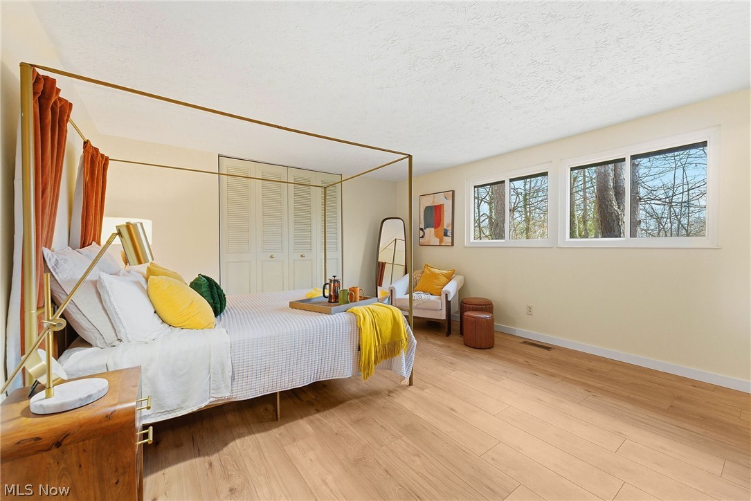 10172 Old Orchard Drive Brecksville OH 44141