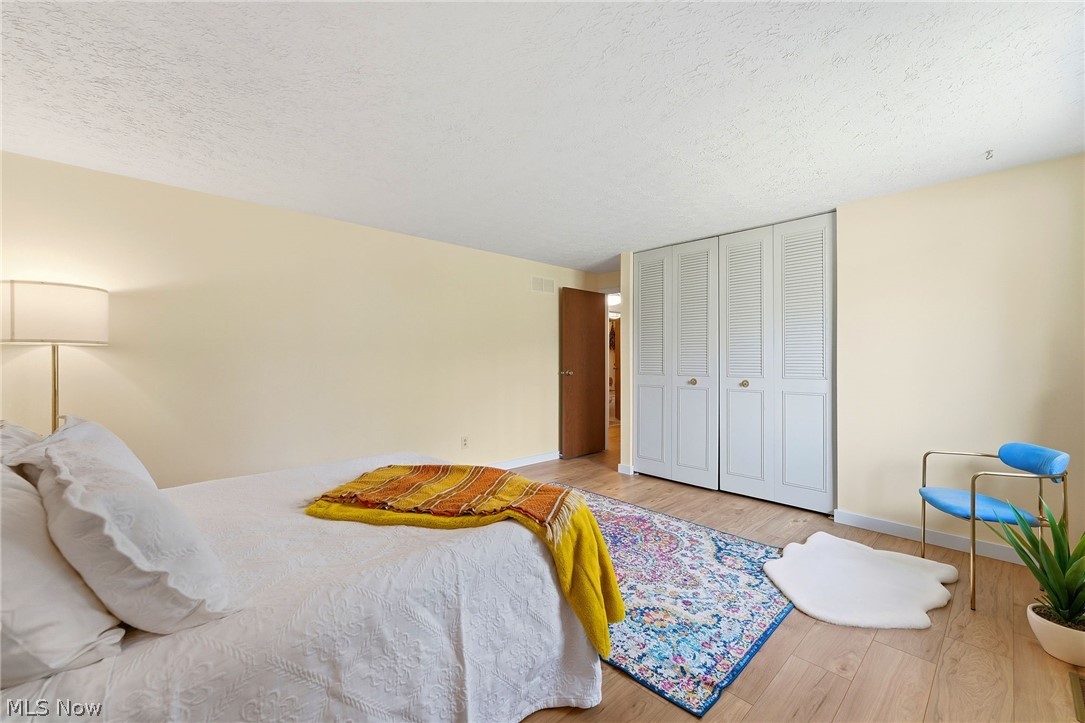 10172 Old Orchard Drive Brecksville OH 44141