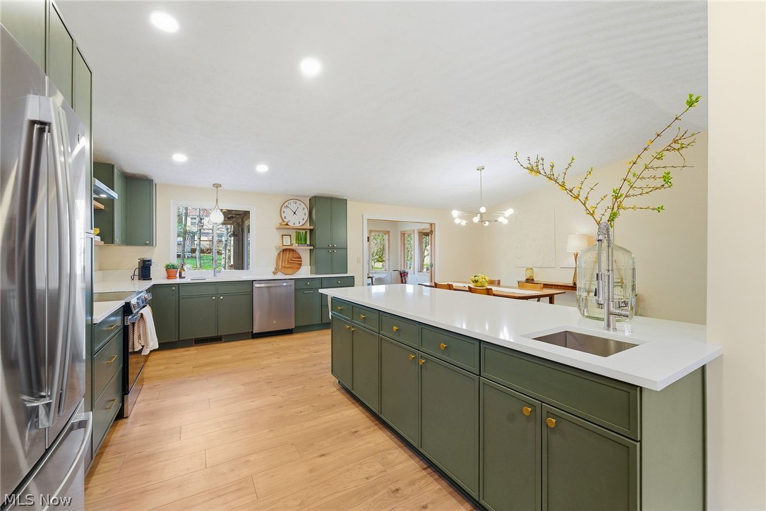 10172 Old Orchard Drive Brecksville OH 44141