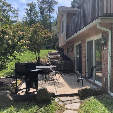 12104 Crampton Drive Burton OH 44021
