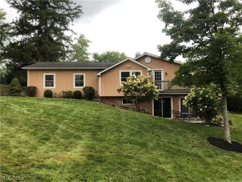 12104 Crampton Drive Burton OH 44021