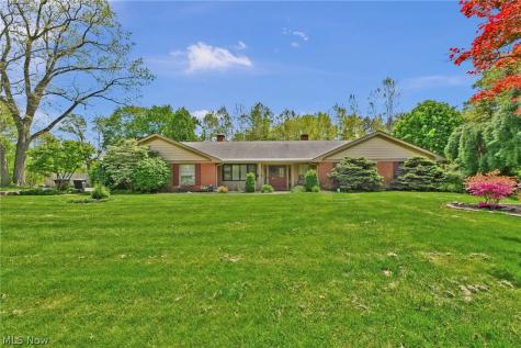 169 Brentview Drive Grafton OH 44044