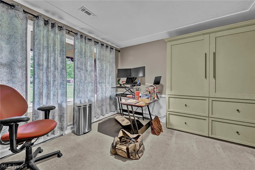 169 Brentview Drive Grafton OH 44044