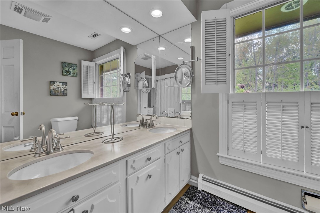 169 Brentview Drive Grafton OH 44044