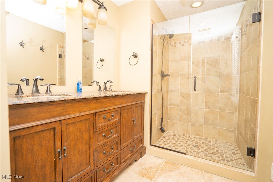 3121 Meanderwood Drive Canfield OH 44406