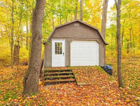 8327 Crystal Creek Road Northfield OH 44067