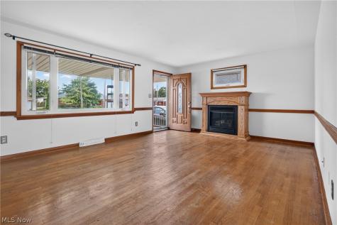 1327 W 26th Street Lorain OH 44052