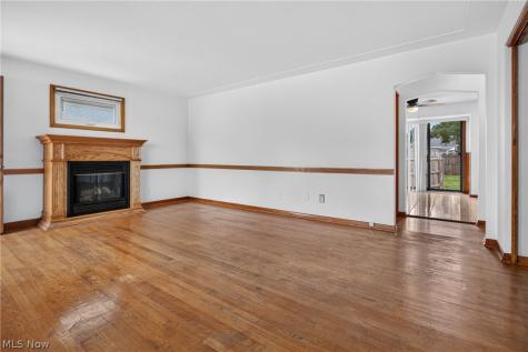 1327 W 26th Street Lorain OH 44052