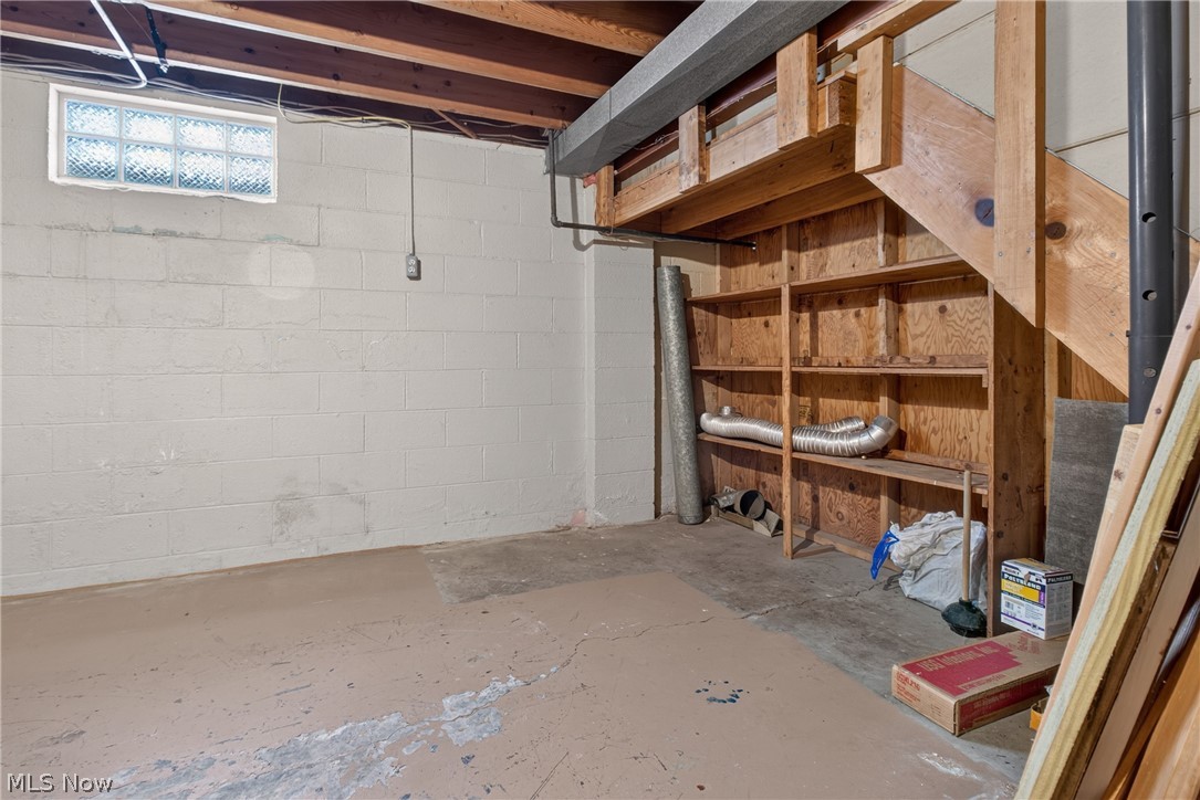 1327 W 26th Street Lorain OH 44052