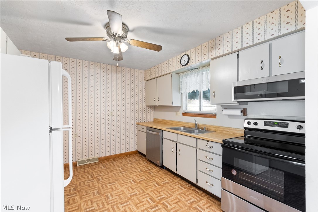 2895 Premae Drive Akron OH 44312