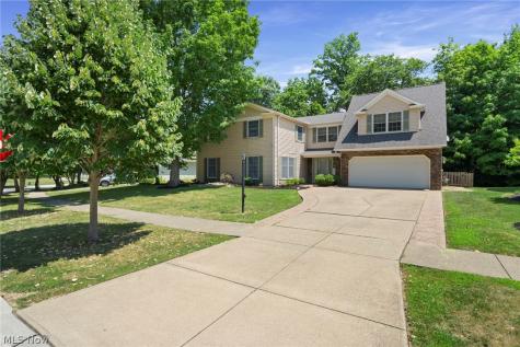 13545 Compass Point Drive Strongsville OH 44136
