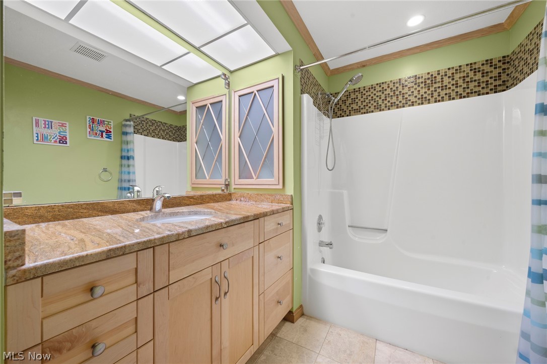 13545 Compass Point Drive Strongsville OH 44136