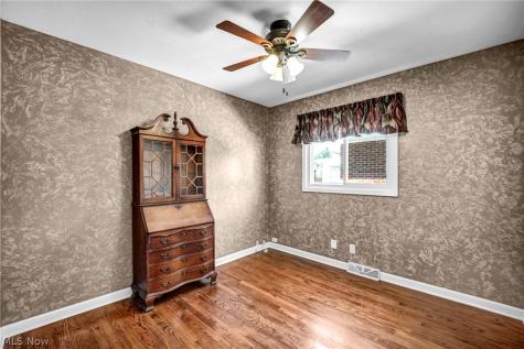 30892 Harrison Road Wickliffe OH 44092