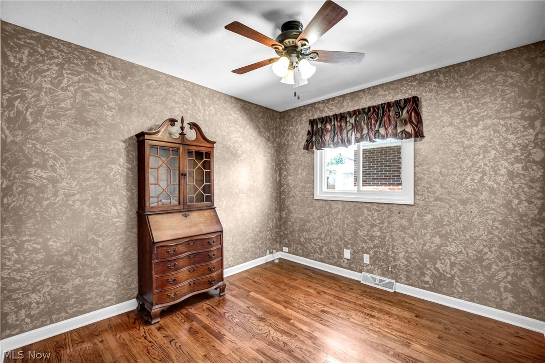 30892 Harrison Road Wickliffe OH 44092