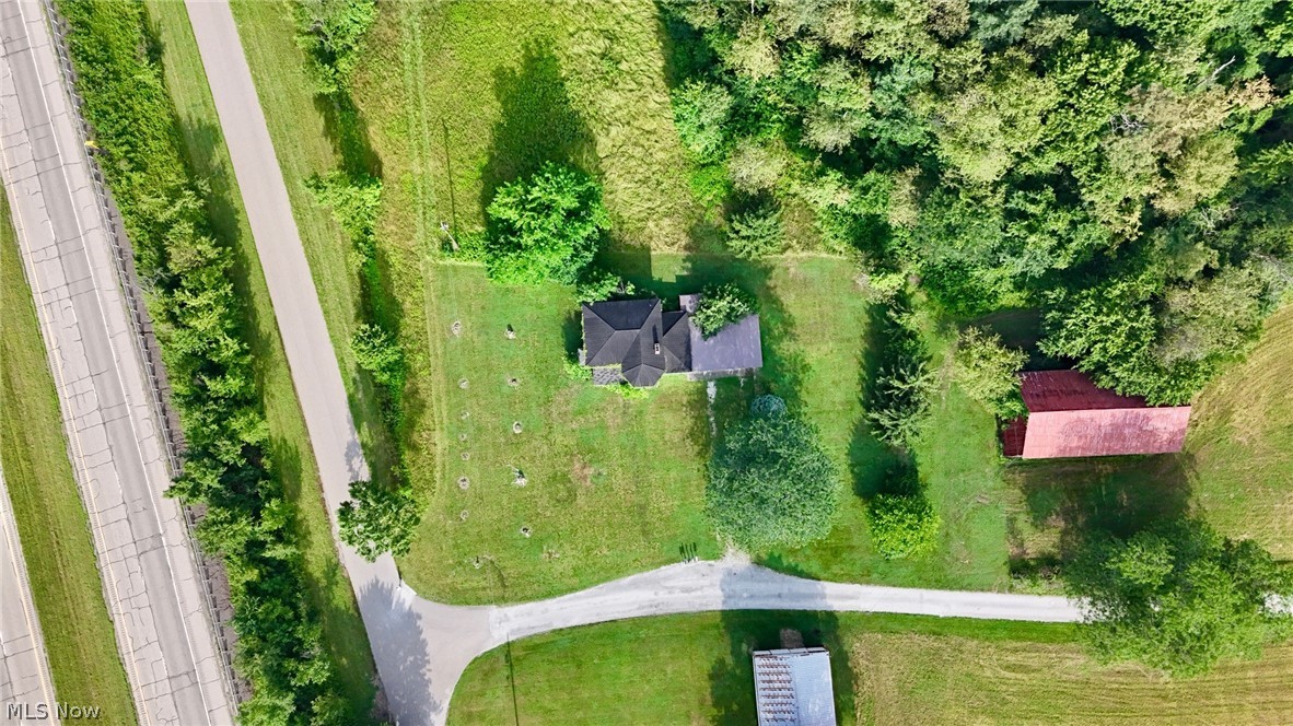 5715 Greer Road SE Uhrichsville OH 44683