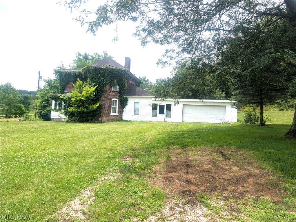 5715 Greer Road SE Uhrichsville OH 44683