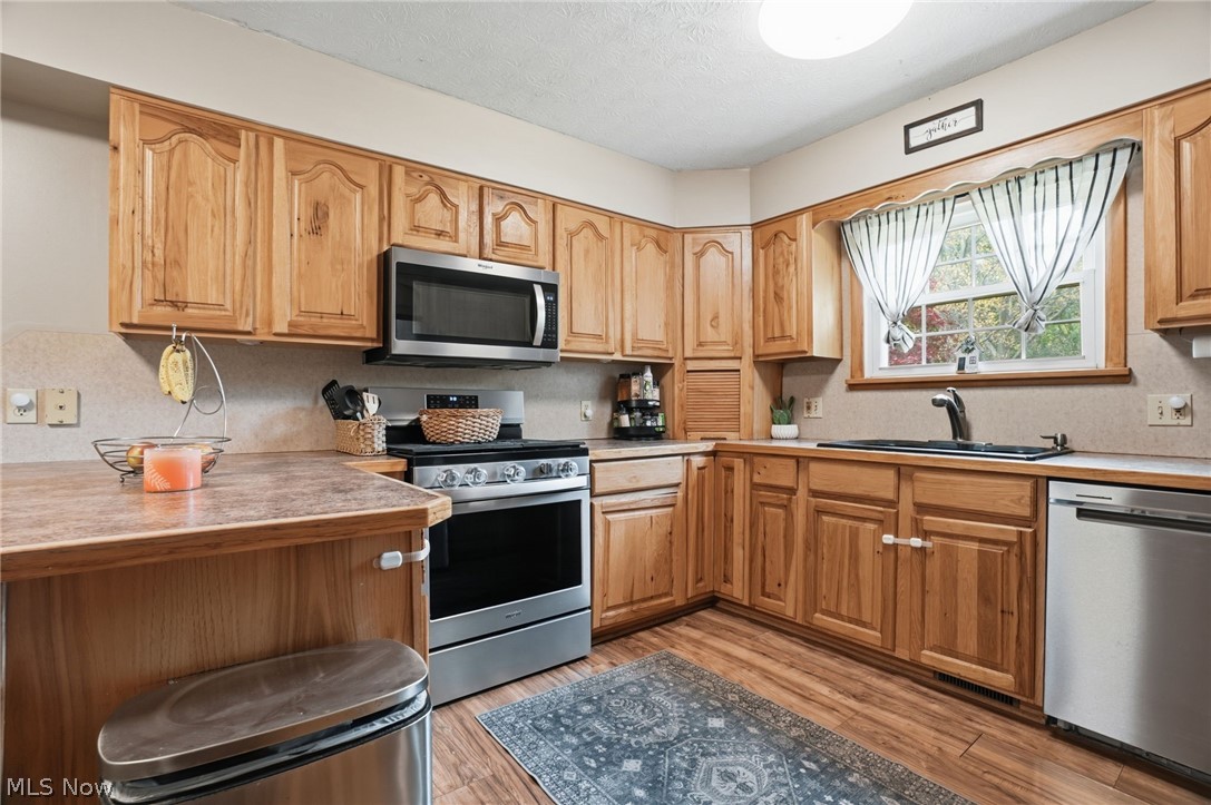 7630 Jennings Drive Painesville OH 44077