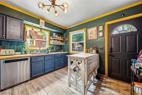 7150 Burridge Avenue Mentor OH 44060