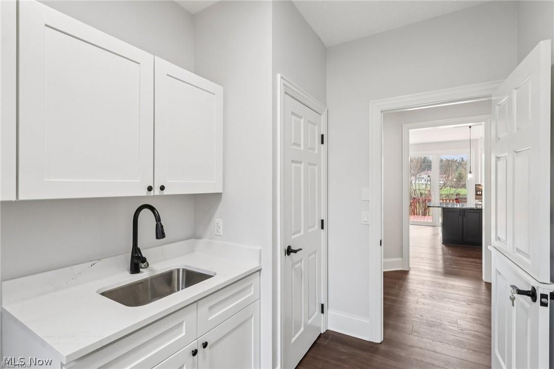 2344 Country Brook Drive Hinckley OH 44233