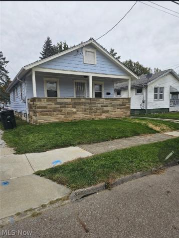 1198 Burkhardt Avenue Akron OH 44301