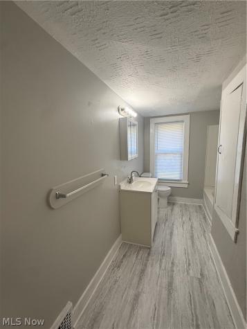1152 Manning Avenue Akron OH 44307