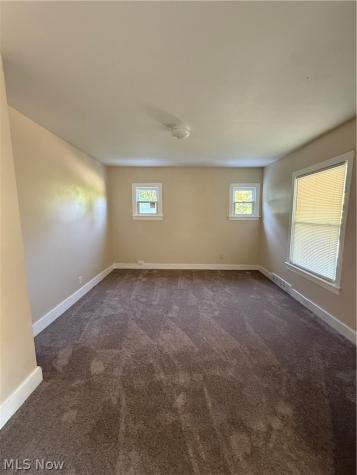 1152 Manning Avenue Akron OH 44307