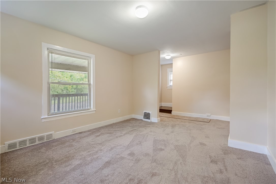1152 Manning Avenue Akron OH 44307