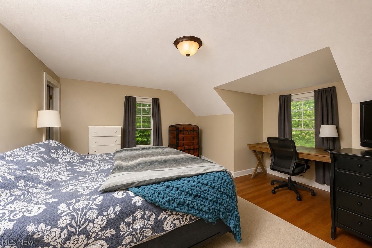 211 Woodrow Street NW North Canton OH 44720