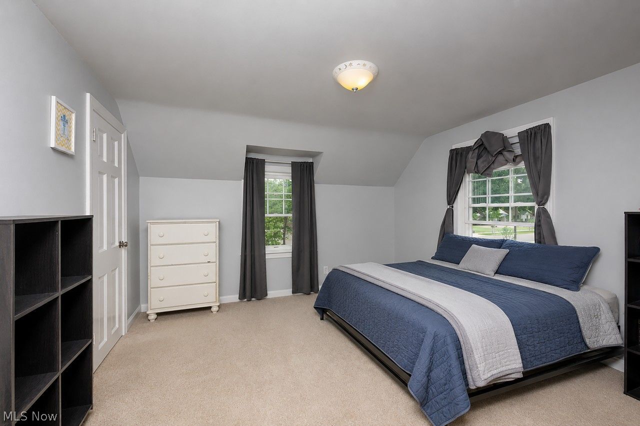 211 Woodrow Street NW North Canton OH 44720
