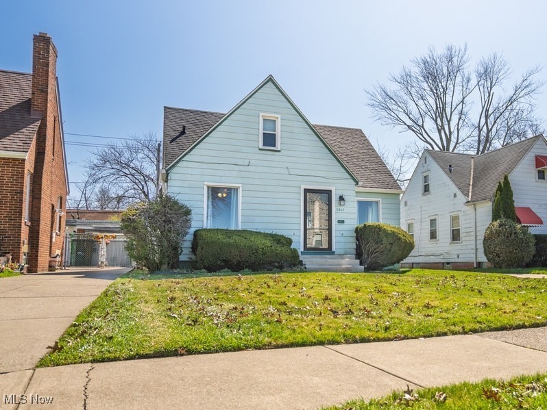 3867 E 177th Street Cleveland OH 44128