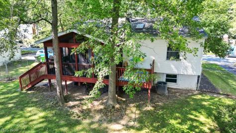 3761 Santom Road N Stow OH 44224