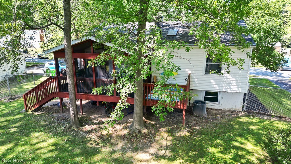 3761 Santom Road N Stow OH 44224