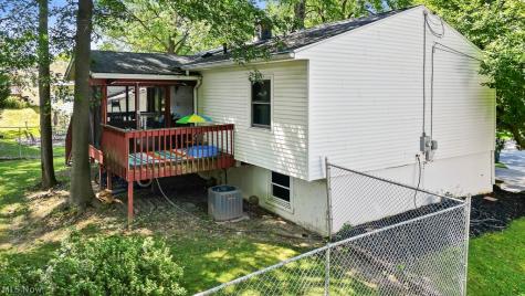3761 Santom Road N Stow OH 44224