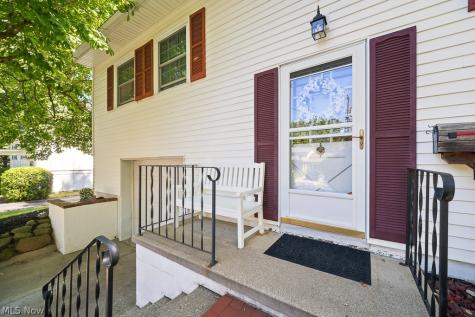 3761 Santom Road N Stow OH 44224