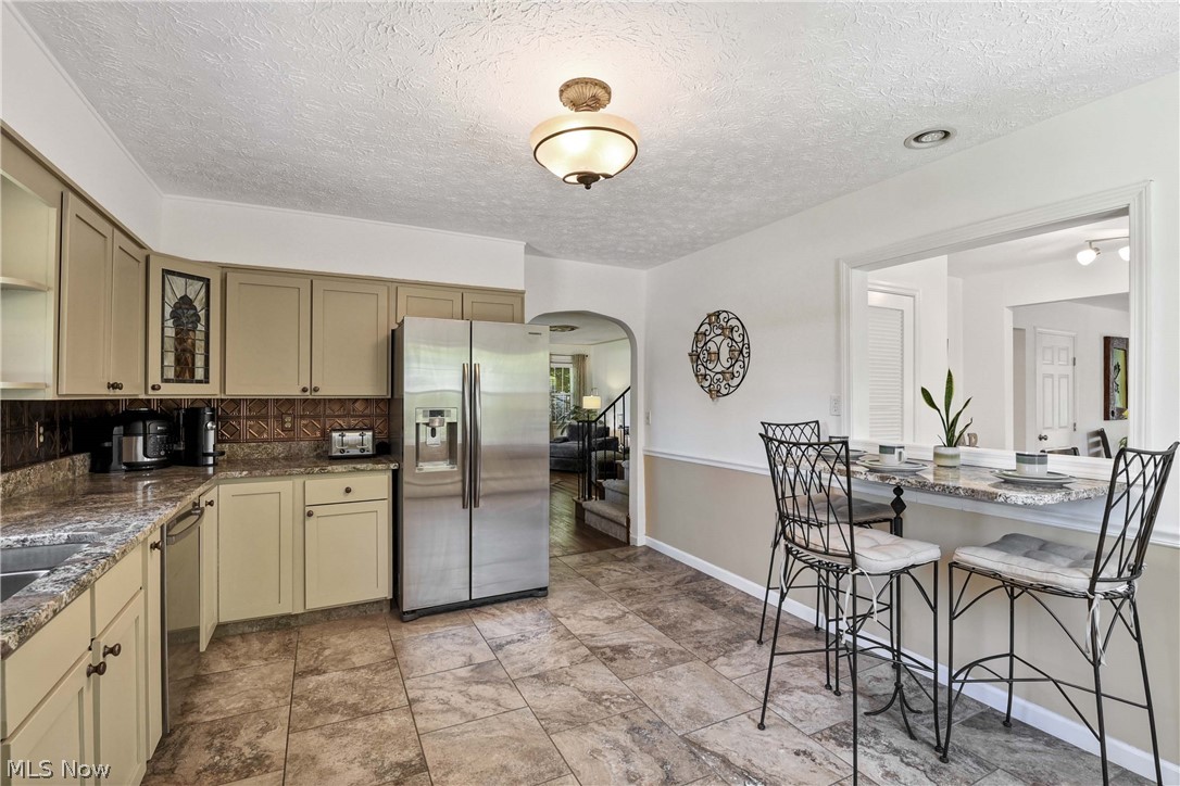 32207 Lake Road Avon Lake OH 44012