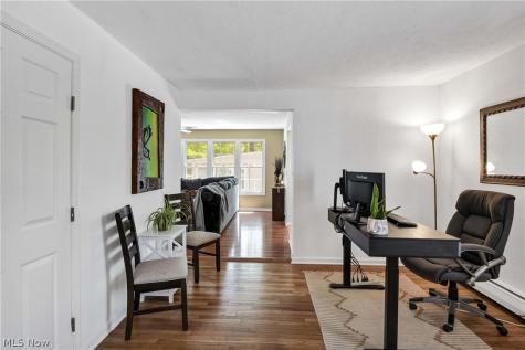 32207 Lake Road Avon Lake OH 44012