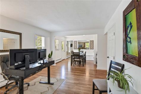 32207 Lake Road Avon Lake OH 44012