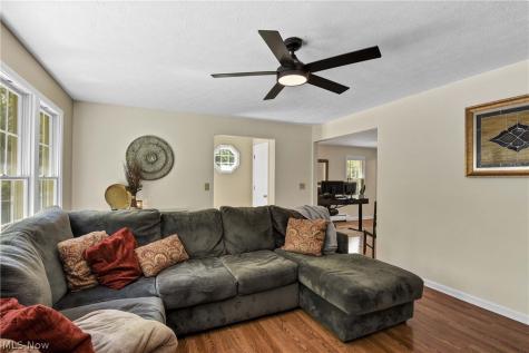 32207 Lake Road Avon Lake OH 44012
