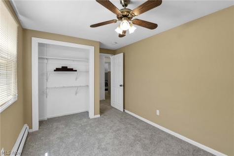32207 Lake Road Avon Lake OH 44012