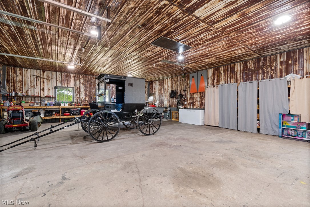 8600 Memorial Road NE Kensington OH 44427