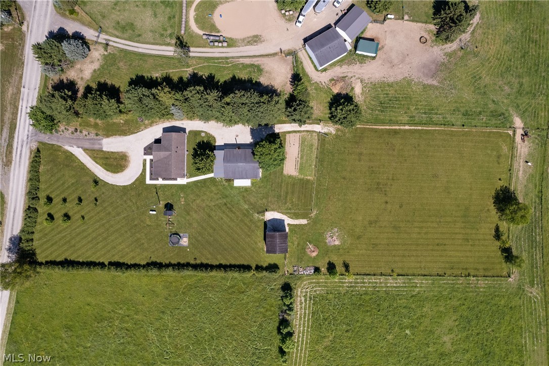 8600 Memorial Road NE Kensington OH 44427