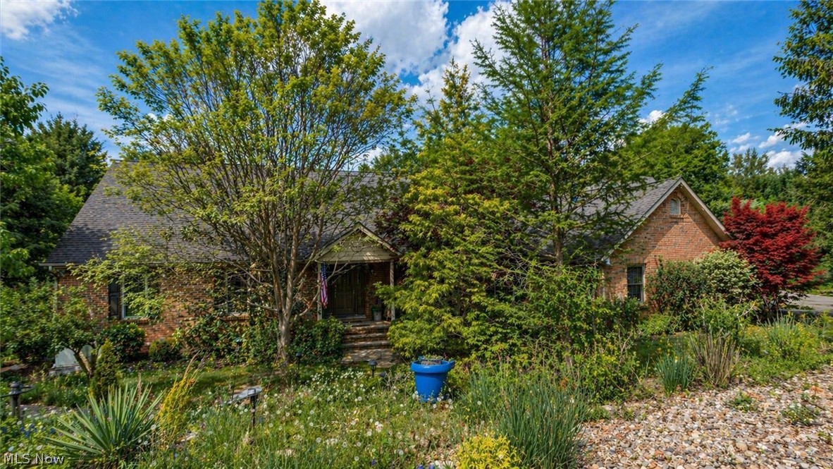 2945 Ash Meadows Boulevard Zanesville OH 43701