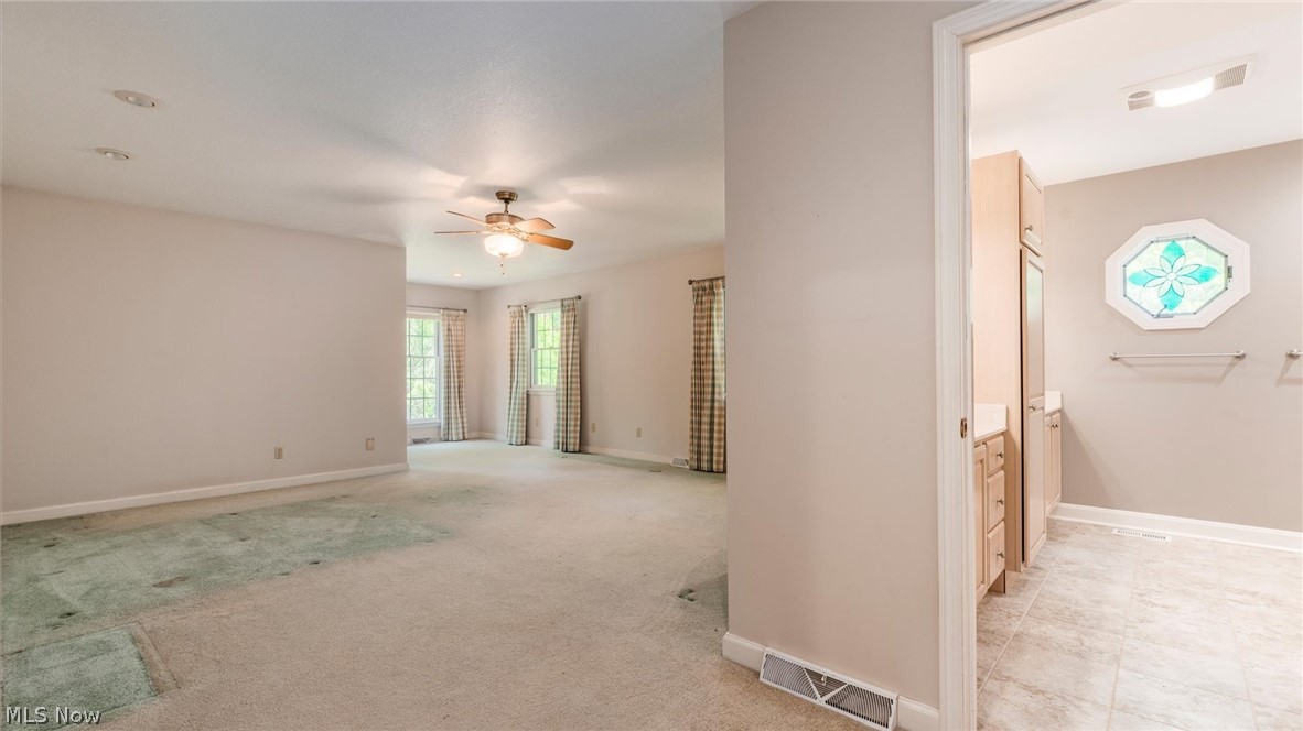 2945 Ash Meadows Boulevard Zanesville OH 43701