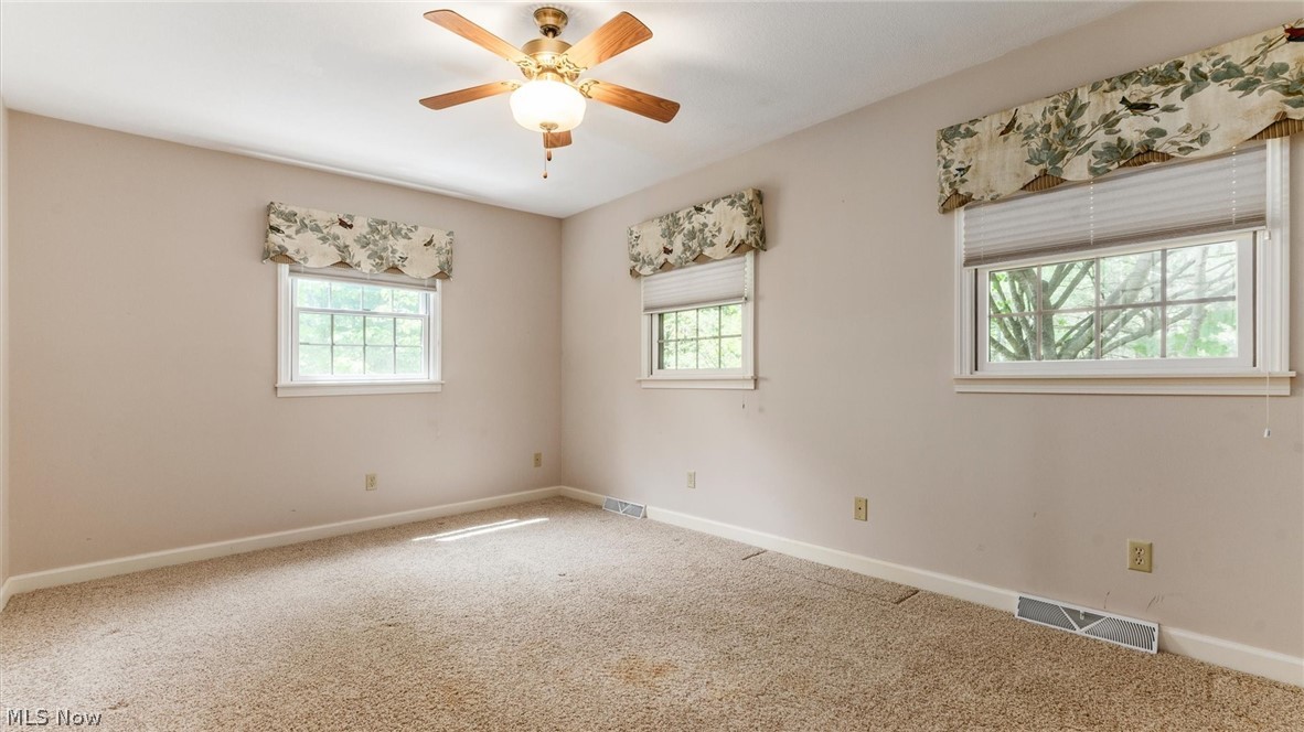 2945 Ash Meadows Boulevard Zanesville OH 43701
